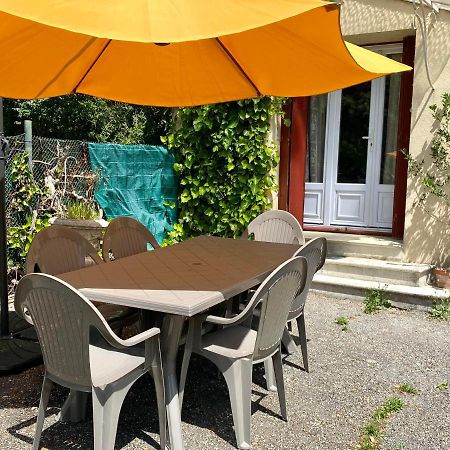 Appartement F3 De 60 M² Au Rez De Chaussee D'Une Villa Vezenobres Bagian luar foto